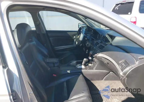 2010 Honda Accord 2.4 Ex-L from USA, damaged, VIN 1HGCP2F84AA100827